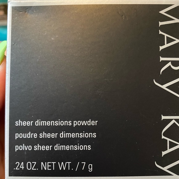 Mary Kay highlighter - Picture 2 of 4